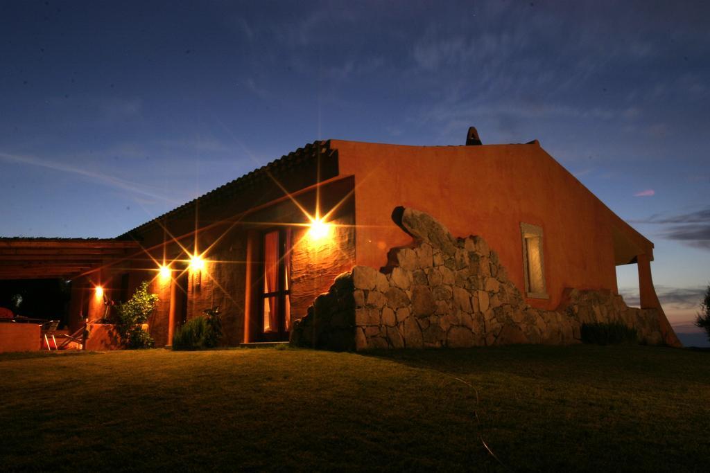 Li Espi Country Resort ポルト・ポッロ エクステリア 写真