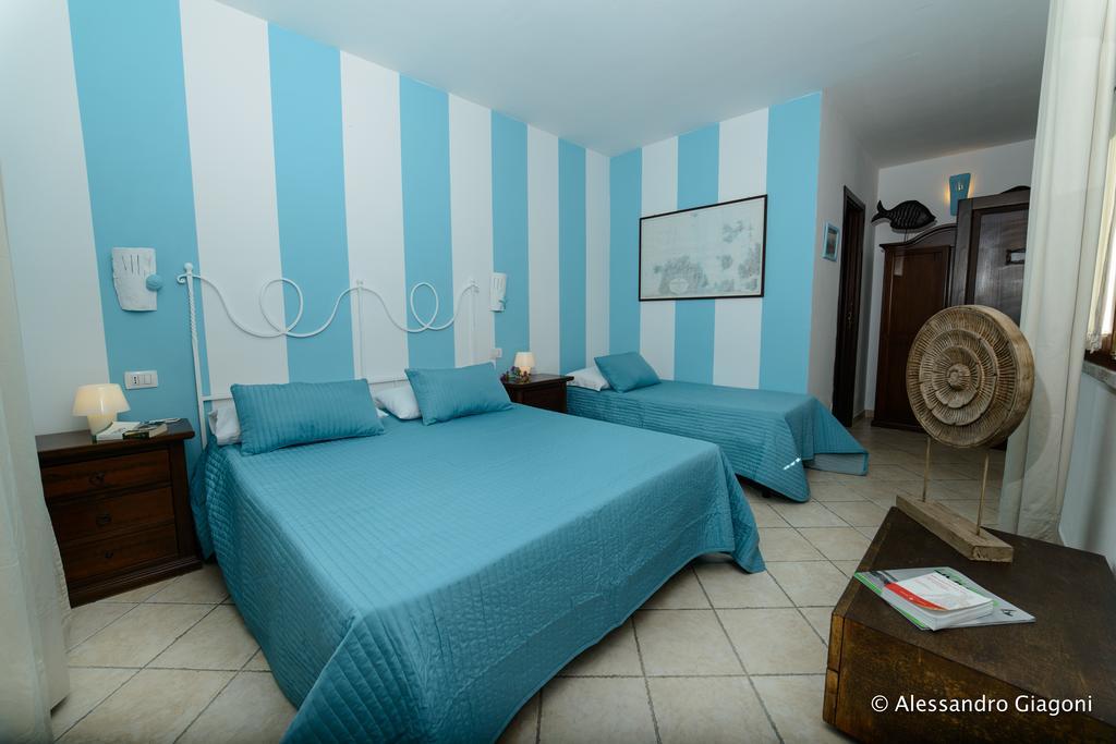 Li Espi Country Resort ポルト・ポッロ エクステリア 写真